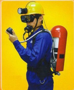 點擊查看詳細(xì)信息<br>標(biāo)題：潛水空氣呼吸器型 閱讀次數(shù)：3039